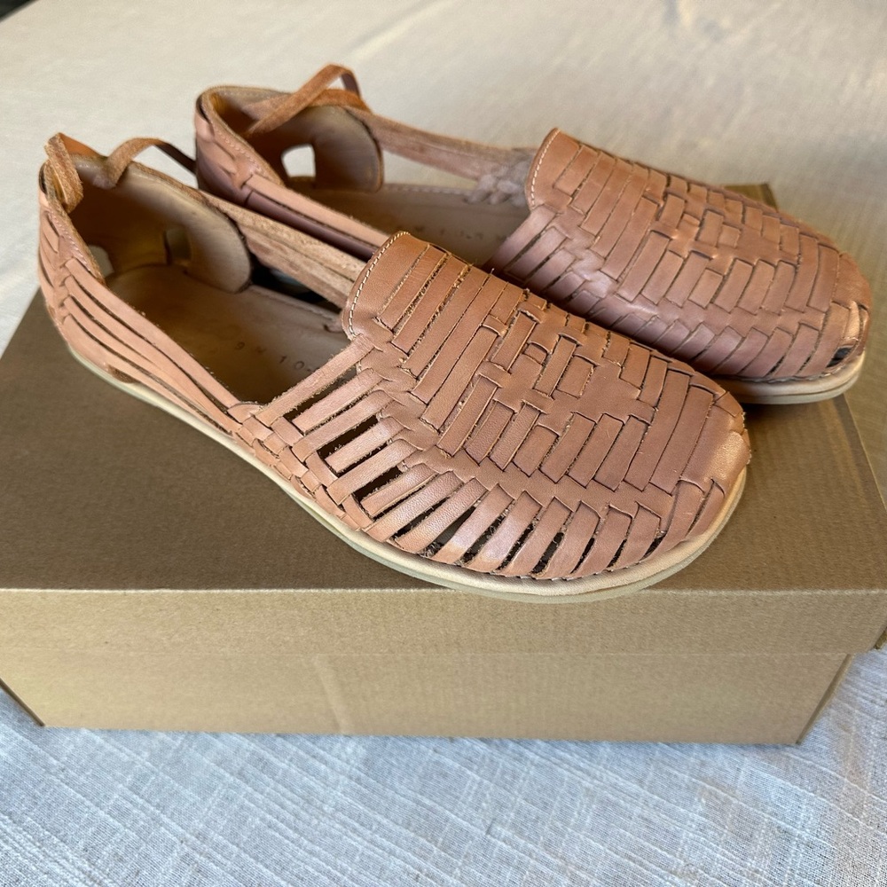 The Huarache Slip-On Wide by Anya - Picture 13 of 15